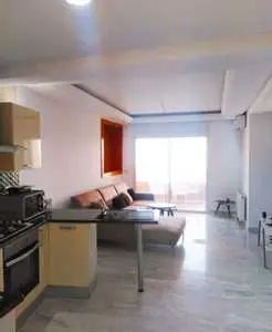 Ennasr 2 à louer appartement s+1 très haut standing meublé avec terrasse (WiFi)