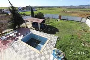 une villa avec piscine à Sidi Hamed Hammamet sud 27246323