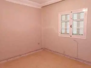 APPARTEMENT S+2 CITÉ BEHI LADGHEM BORJ LOUZIR ARIANA AU REZ-DE-CHAUSSÉE