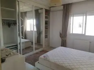 Appartement richement meublé S+3,La Marsa