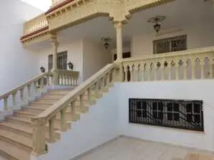 Superbe villa à Ksar HELAL