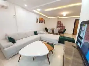 Appartement luxueusement meublé à Boumhel 