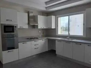 Appartement s4 avec chambre de service les jardins de Carthage