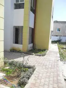 Appartement S+3 Mosque errawda Soukra