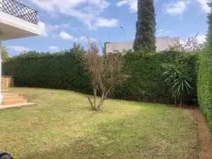 A louer une villa de charme avec jardin quartier résidentiel à El Menzah 1