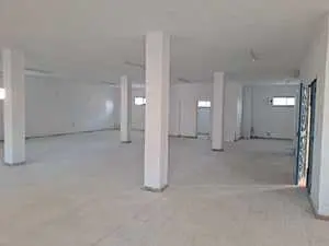 Dépôt de 500 m2 à louer - La Soukra - Ariana - 950 DT