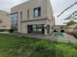 Location villa avec piscine