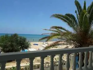 A louer un appartement s+2 meublé à la Marsa Plage