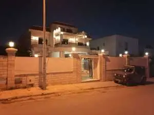 A vendre villa duplexe très haut standing a manzah 7 
