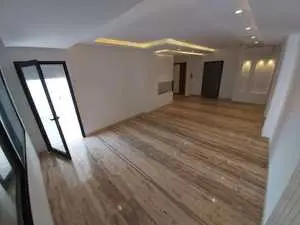 Appartement luxe S+3 a vendre La Soukra