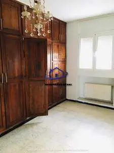 Appartement s+3 à ezzahra 