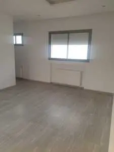 Appartement à louer 1600 TND