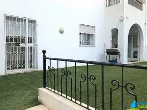 Appartement S+4 avec jardin à la Marsa