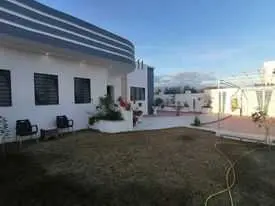  A vendre Une belle villa a sidi jdidi R