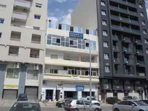 Location étage ( 250 m² ) à Avenue 5 Aôut Sfax