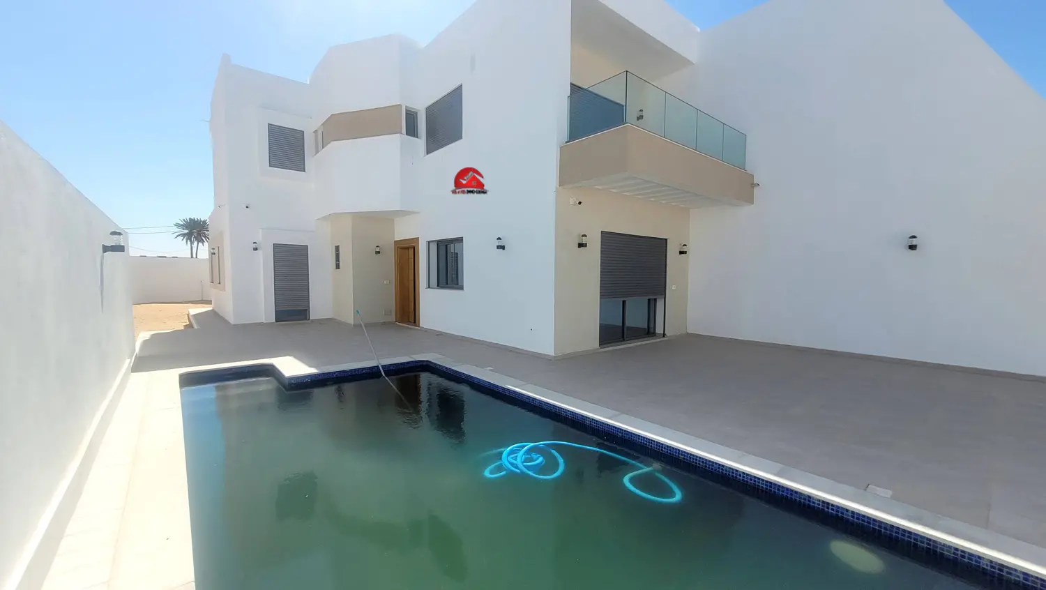 VILLA NEUVE À VENDRE AVEC PISCINE À HOUMT SOUK DJERBA-REF V 629