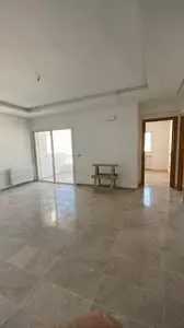 A louer un appartement s+2 jamais habité a ain zaghwene