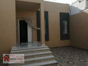 A vendre villa de nouvelle construction jamais habitée à #Fouchana