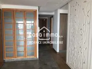 À louer appartement très haut standing S2 à Sidi daoued