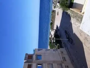 Appartement S+3 vue mer à 50m de la plage