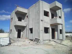 duplex de 300m non fini à hammamet sud 99202001