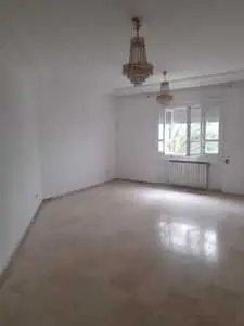 A louer joli appartement S2 à Ennasr 2