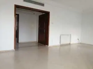 Appartement S+4 à louer,Ain Zaghouan Nord