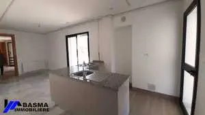 Appartement s+1 à vendre à chott mariem