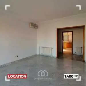 LOCATION 🔑 Spacieux S+3 à côté de Carrefour La Marsa