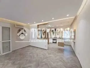 Un appartement S+2 de 80m² à Cité olympique Rades .