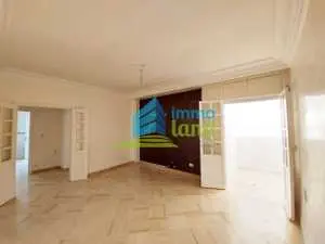 Appartement S+2 de 90m²à la Marsa