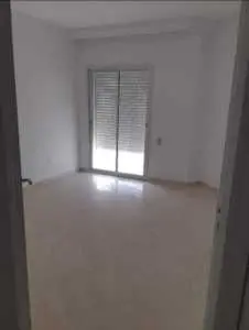 A louer un appartement standing à mrj 6 94223660