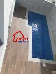hammamet nord cote plage un appartement au RDC avec piscine a 440mdt