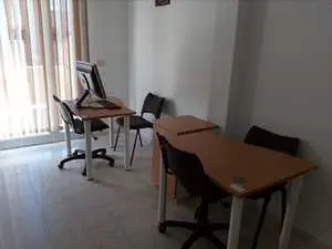 location de bureaux et salle de réunion meublés et équipés 