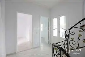 une maison s+3 sur 3 niveaux à Hammamet📞27246344📞