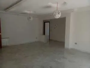 A louer un appartement s+3 à Ain Zaghouan nord