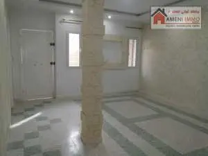 à vendre villa s+3 neuf jamais habitée à El Mourouj3 tt prés marché de gros