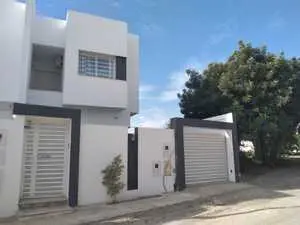 A vendre a hammamet Nord Duplex avec piscine 