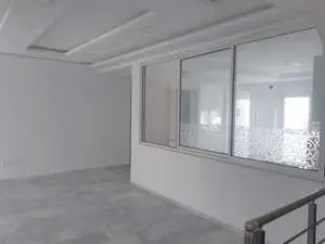 depot aouina 800m² tunis