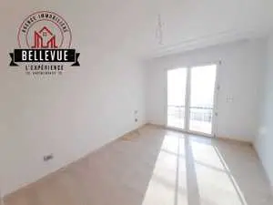 Appartement S+2 à Vendre Réf BV538