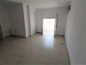 A vendre appartement s3 a megrine