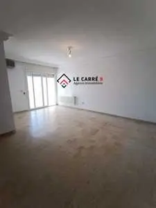 A louer un appartement S+2 à cité les palmerais