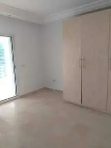 Rez de chaussée de 200m2 mnihla 