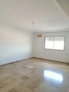 A louer un appartement s+2 à ezzahra 