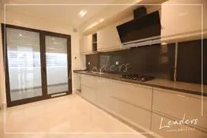 des appartements à vendre s+4 au berges du lac2