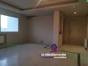 Appartement S+3 à La Marsa