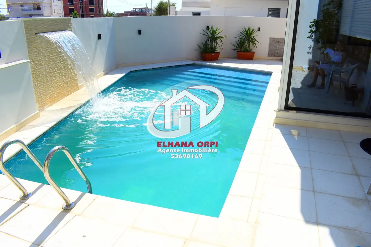 AVENDRE VILLA AVEC PISCINE PLUS 4 APPARTEMENTS