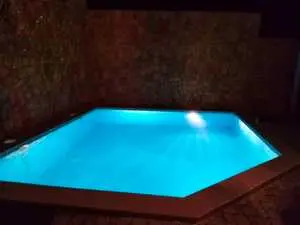 A louer s+3 villa de luxe rez-de chaussée avec piscine 