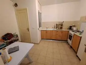 A vendre un appartement s+2 à jardins de l'aouina avec ppk ss