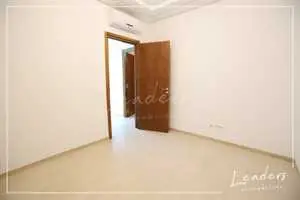 un beau appartement s+2 à vendre à chotrana 1 